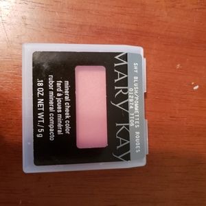 💚 3 for $20 - Mary Kay Chromafusion Blush